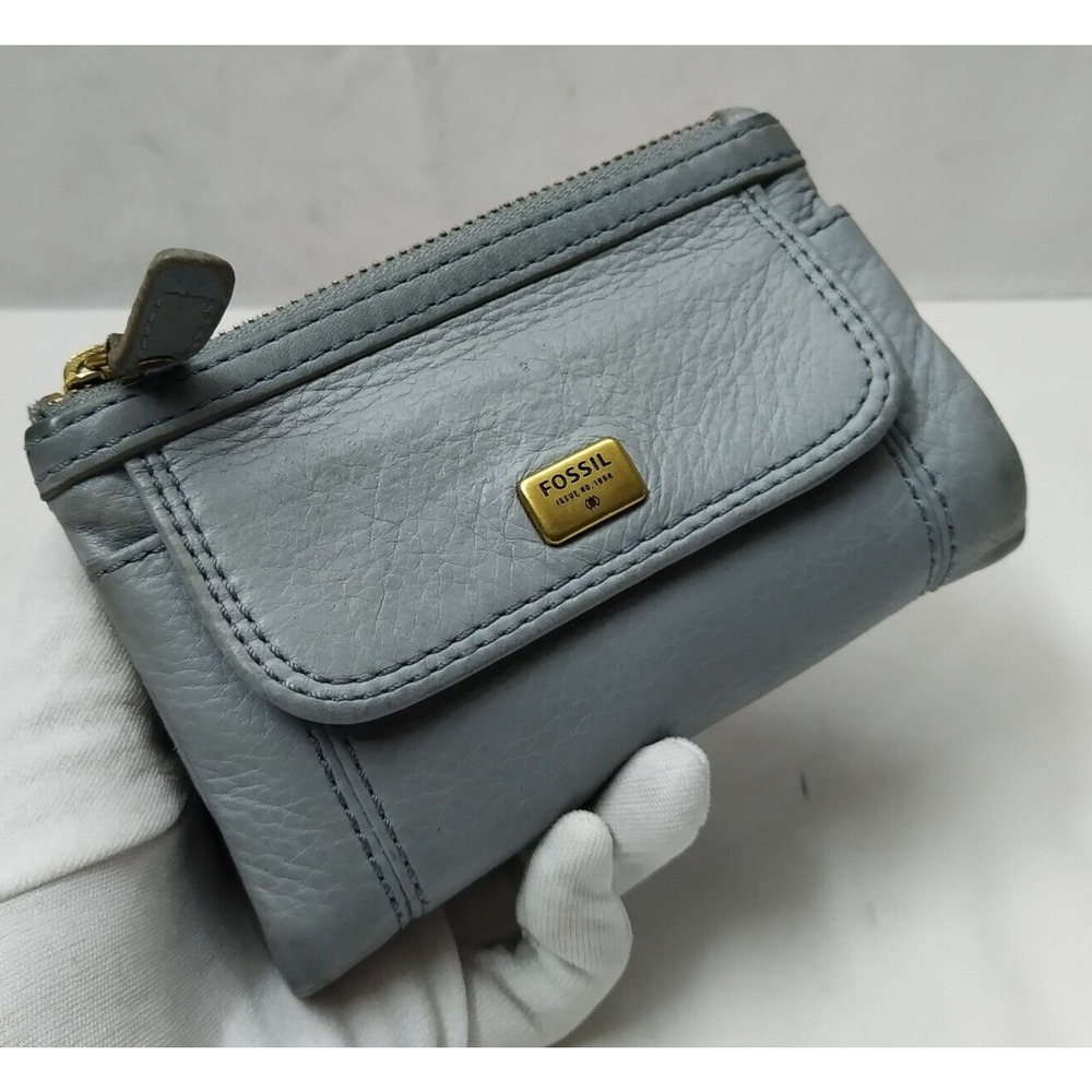 Fossil Blue Leather Zipper Pocket Credit Card Bifold Wallet